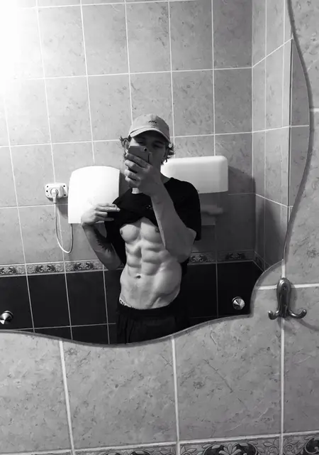 Дима из Биробиджана, мне 28, познакомлюсь для вирта