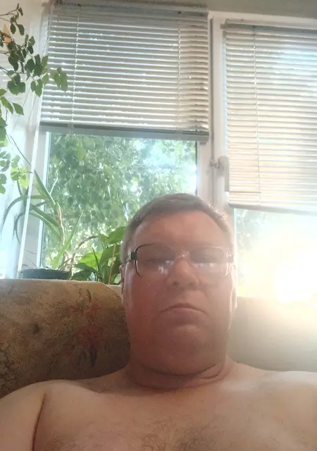 Я Алексей, 54, знакомлюсь на одну ночь в Великом Новгороде