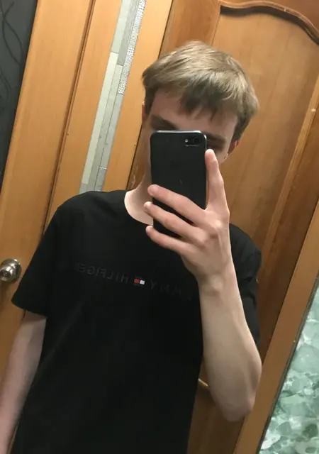 Я Антон, 20, знакомлюсь для приятного времяпровождения в Калининграде