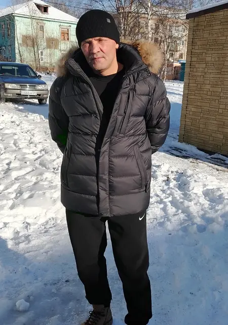 Руслан из Хабаровска, ищу на сайте знакомства на одну ночь