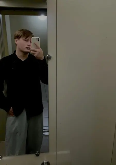 Данил из Перми, ищу на сайте знакомства на одну ночь