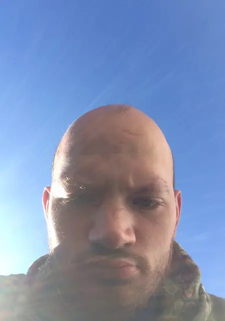 Я Сергей, 32, из Выксы, ищу знакомство для приятного времяпровождения