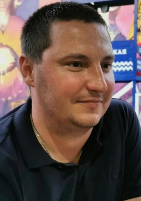 Артем из Белова, мне 43, познакомлюсь без обязательств