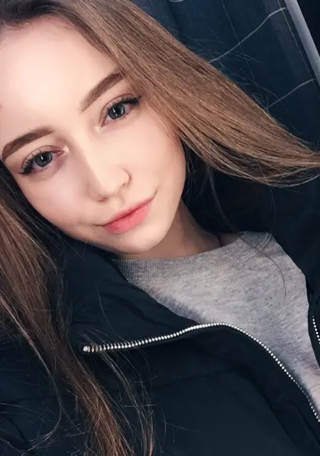 Анастасия из Уфы, мне 25, познакомлюсь для приятного времяпровождения