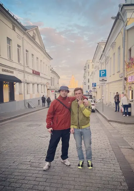 Антон из Железногорска, ищу на сайте знакомства на одну ночь