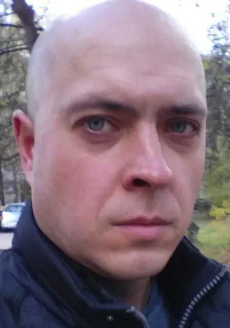 Антон из Электростали, мне 43, познакомлюсь для вирта