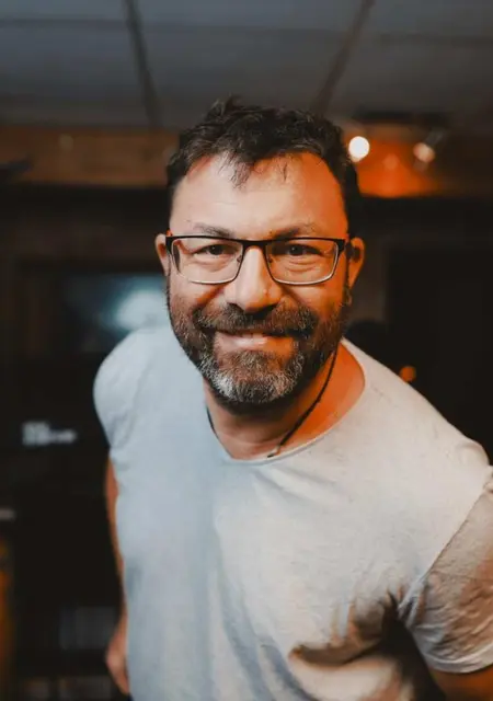 Виталий из Москвы, мне 45, познакомлюсь на одну ночь