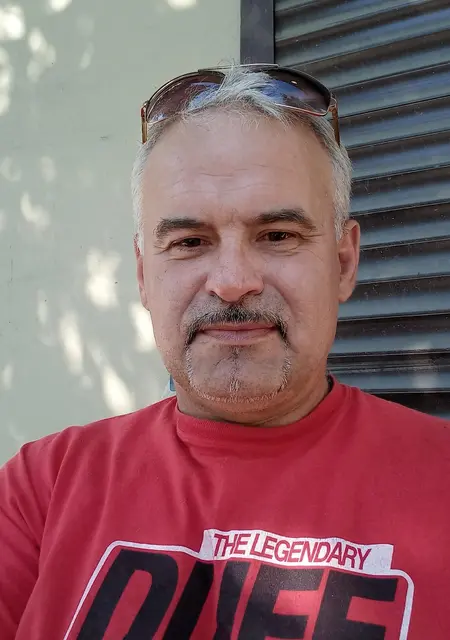 Я Сергей, 51, из Омска, ищу знакомства без обязательств