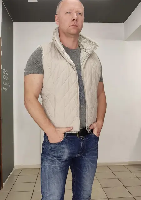 Я Володя, 41, знакомлюсь для совместных путешествий в Набережных Челнах