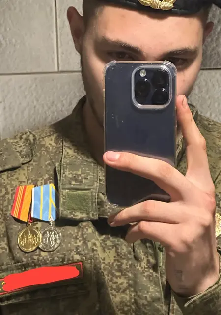 Я Kirill, 21, из Кургана, ищу знакомства на одну ночь