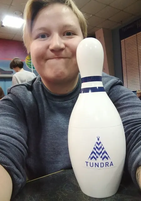 Лаура из Мурманска, мне 29, познакомлюсь для общения