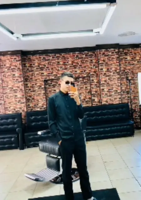 Я Артём, 20, знакомлюсь для вирта в Ярославле