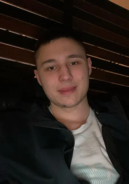 Я Pavel, 24, знакомлюсь без обязательств в Дегтярске