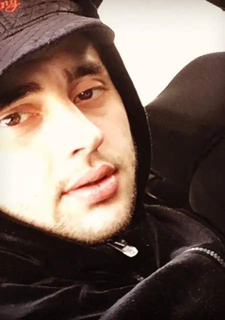 Я Хугич, 28, из Владикавказа, ищу знакомства на одну ночь