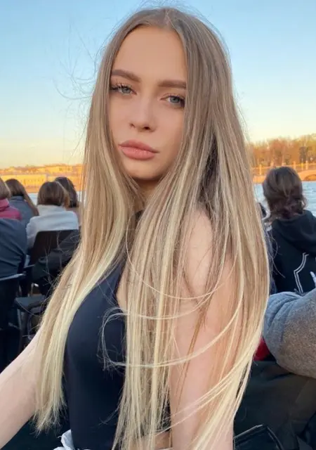 Камилла из Ярославля, мне 25, познакомлюсь без обязательств