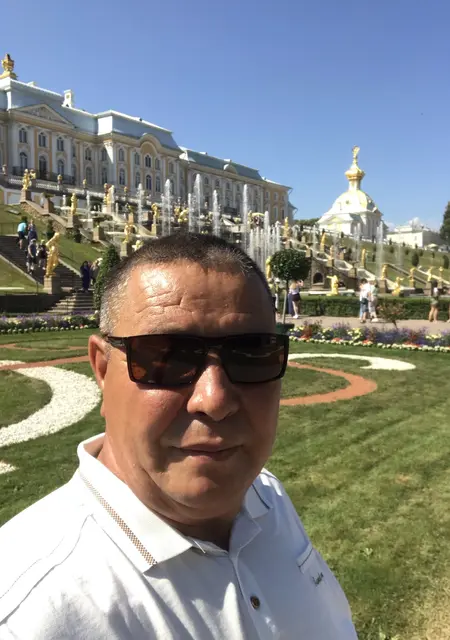Я Хан, 57, из Санкт-Петербурга, ищу знакомства без обязательств