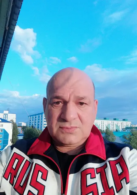 Я Владимир, 59, знакомлюсь без обязательств в Екатеринбурге