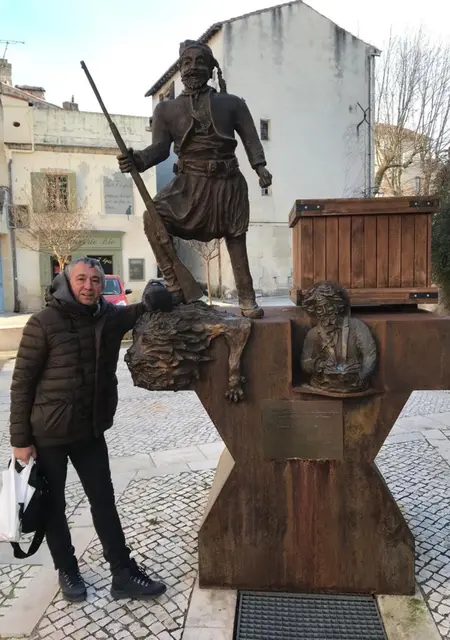 Олег из Иванова, мне 57, познакомлюсь без обязательств