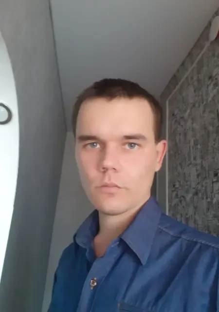 Влад из Новотроицка, ищу на сайте знакомства на одну ночь