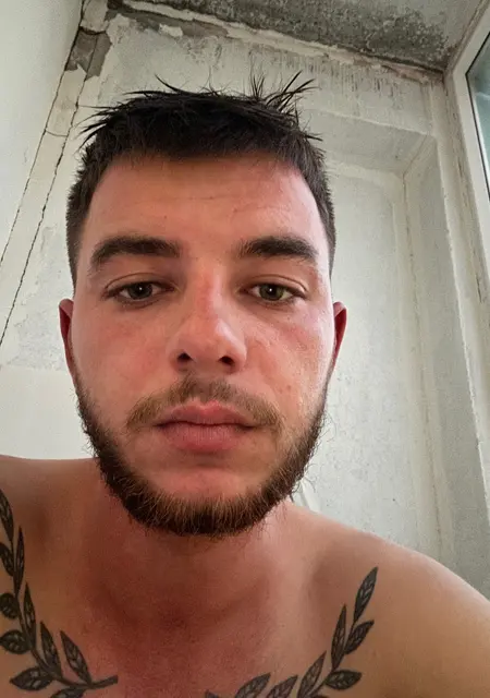 Евгений из Муравленко, ищу на сайте знакомства на одну ночь