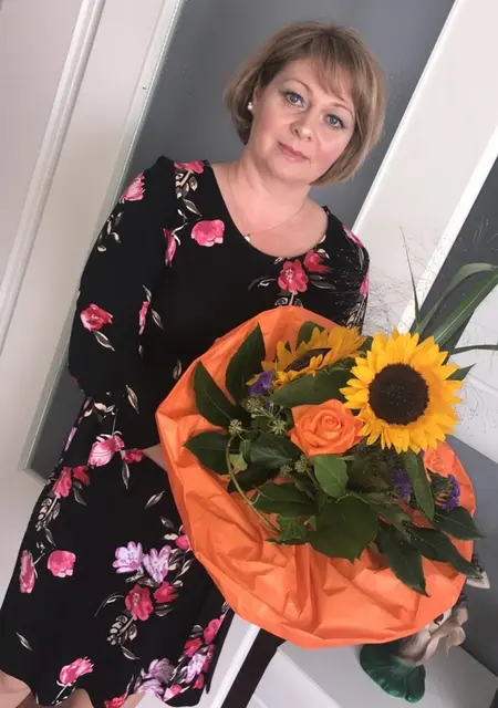 Я Наташа, 59, знакомлюсь без обязательств в Саратове