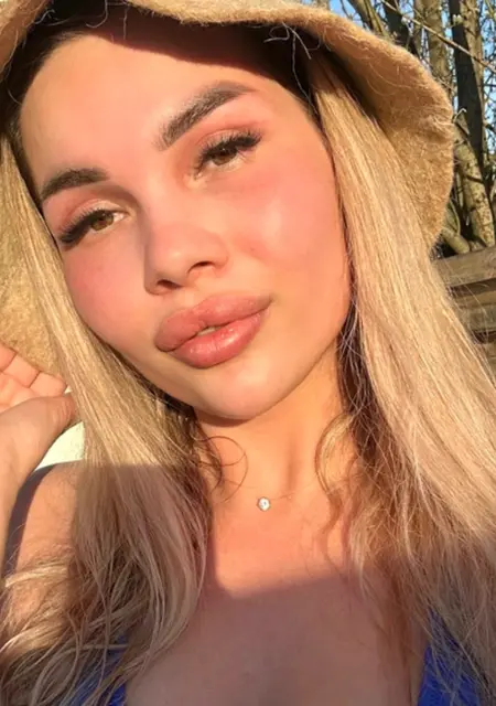 Анастасия из Чайковского, мне 31, познакомлюсь для приятного времяпровождения