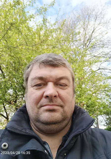 Я Юрий, 52, знакомлюсь без обязательств в Калининграде