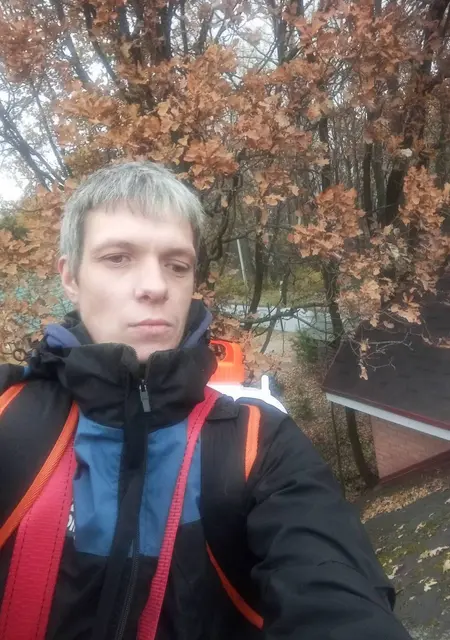 Денис из Переславля-Залесского, мне 35, познакомлюсь для дружбы