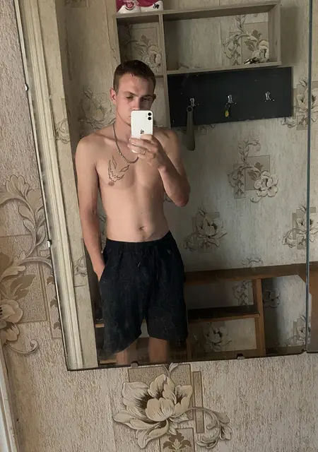 Юрий из Санкт-Петербурга, ищу на сайте знакомства на одну ночь