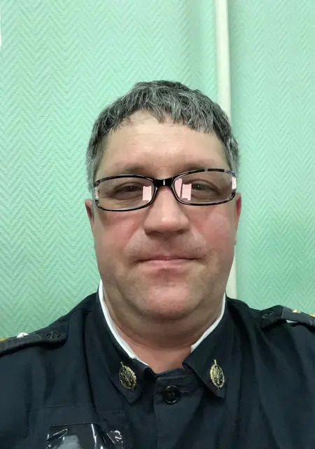 Сергей из Пскова, мне 46, познакомлюсь без обязательств