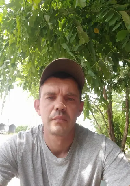 Anderson з Чернівців, шукаю на сайті спілкування