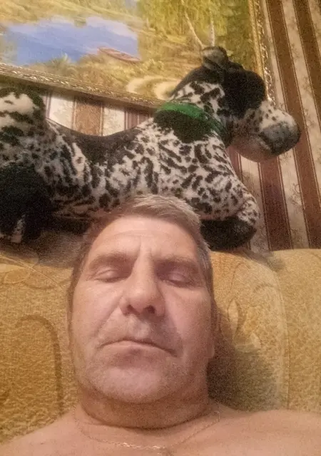 Я Стас, 52, знакомлюсь для приятного времяпровождения в Салавате