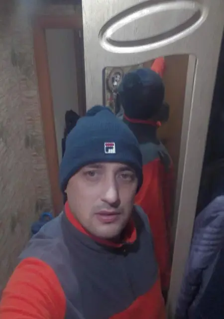 Александр из Ульяновска, мне 40, познакомлюсь для приятного времяпровождения