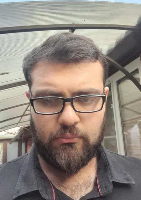 Я Азамат, 23, из Владикавказа, ищу знакомства на одну ночь