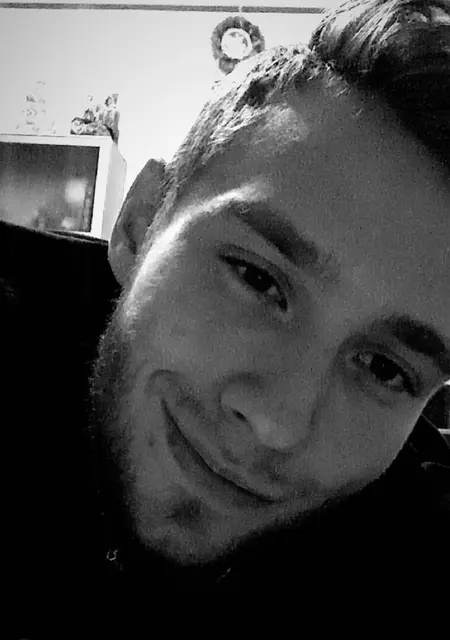 Я Roman, 27, знакомлюсь без обязательств в Томске