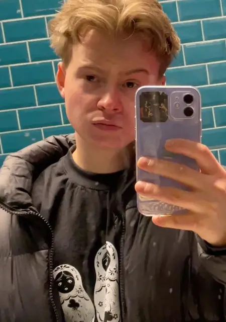 Павлуша из Кирова, мне 21, познакомлюсь на одну ночь