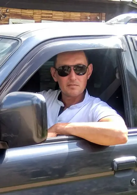 Я Владимир, 48, из Воткинска, ищу знакомство для приятного времяпровождения