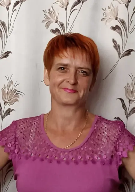 Я Натали, 42, знакомлюсь на одну ночь в Новосибирске