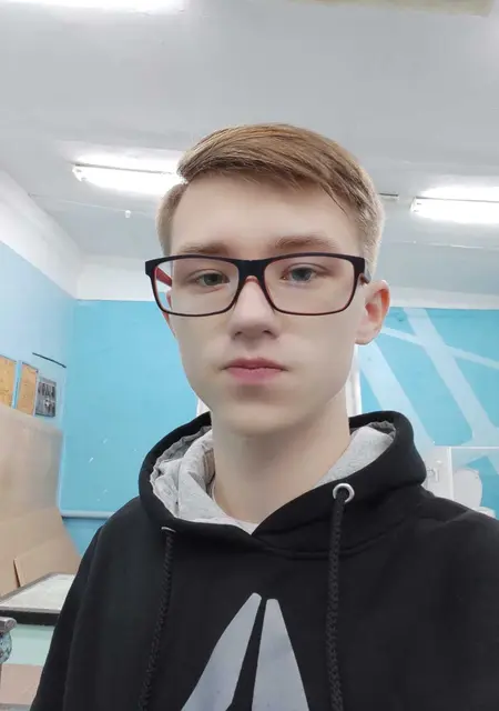 Павел из Екатеринбурга, мне 21, познакомлюсь для приятного времяпровождения