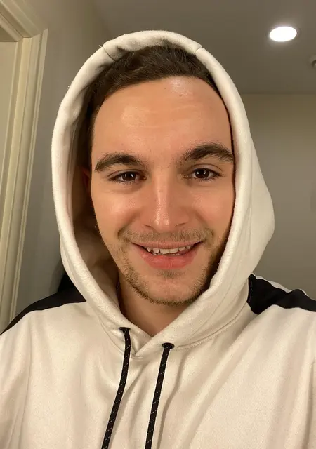 Я Nikita, 27, из Череповца, ищу знакомство для общения