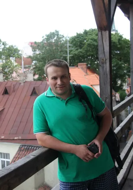 Ilya из Смоленска, ищу на сайте знакомства без обязательств