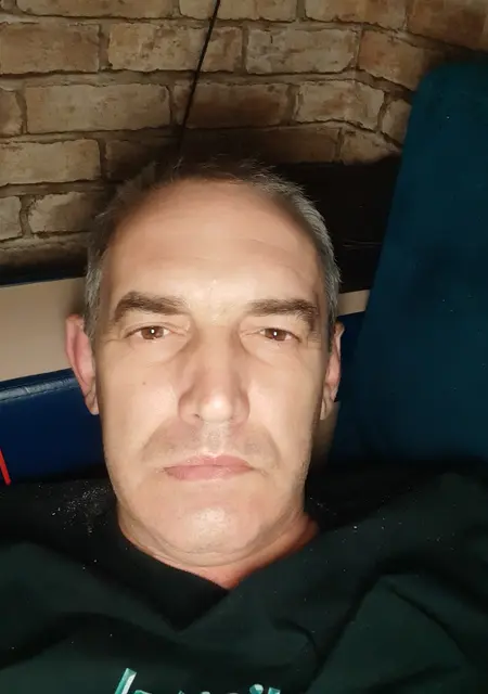 Митя из Новосибирска, мне 55, познакомлюсь на одну ночь