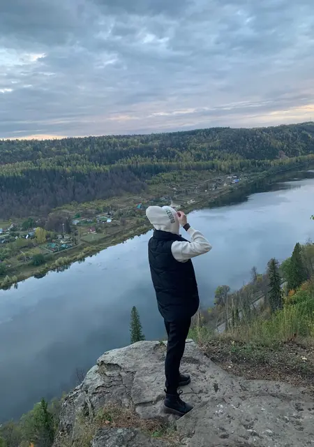 Я Viki, 49, знакомлюсь для общения в Уфе