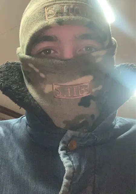 Даниил из Азова, ищу на сайте знакомства на одну ночь