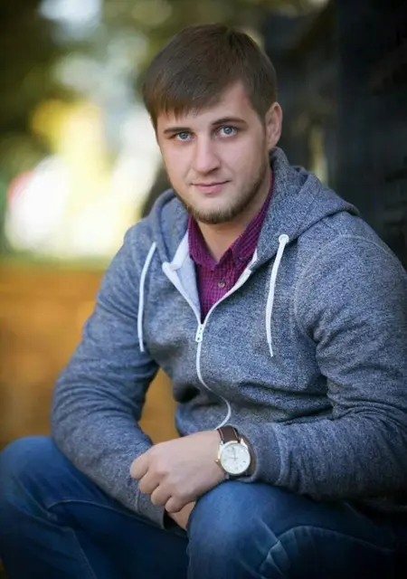 Иван из Ростова-на-Дону, ищу на сайте знакомства без обязательств