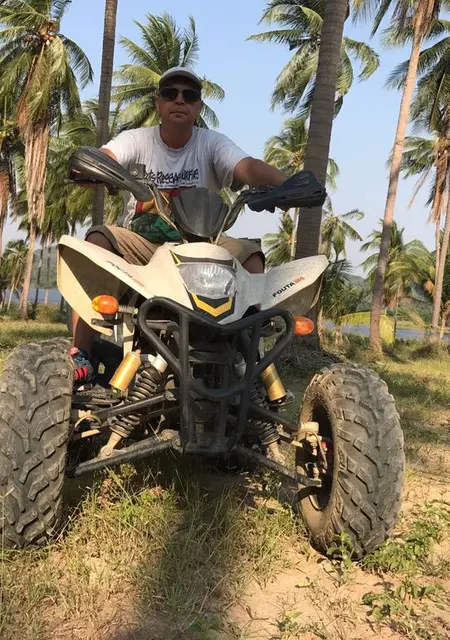 Михаил из Владивостока, мне 51, познакомлюсь на одну ночь