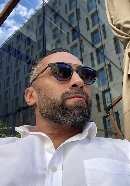 Я Serdgo, 37, знакомлюсь для открытые отношения в Ставрополе