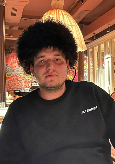 Алексей из Арсеньева, ищу на сайте знакомства на одну ночь