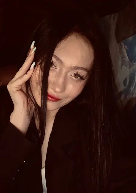 Я Виктория, 19, знакомлюсь для общения в Астрахани