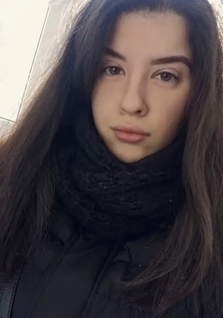 Юлия из Омска, мне 29, познакомлюсь без обязательств